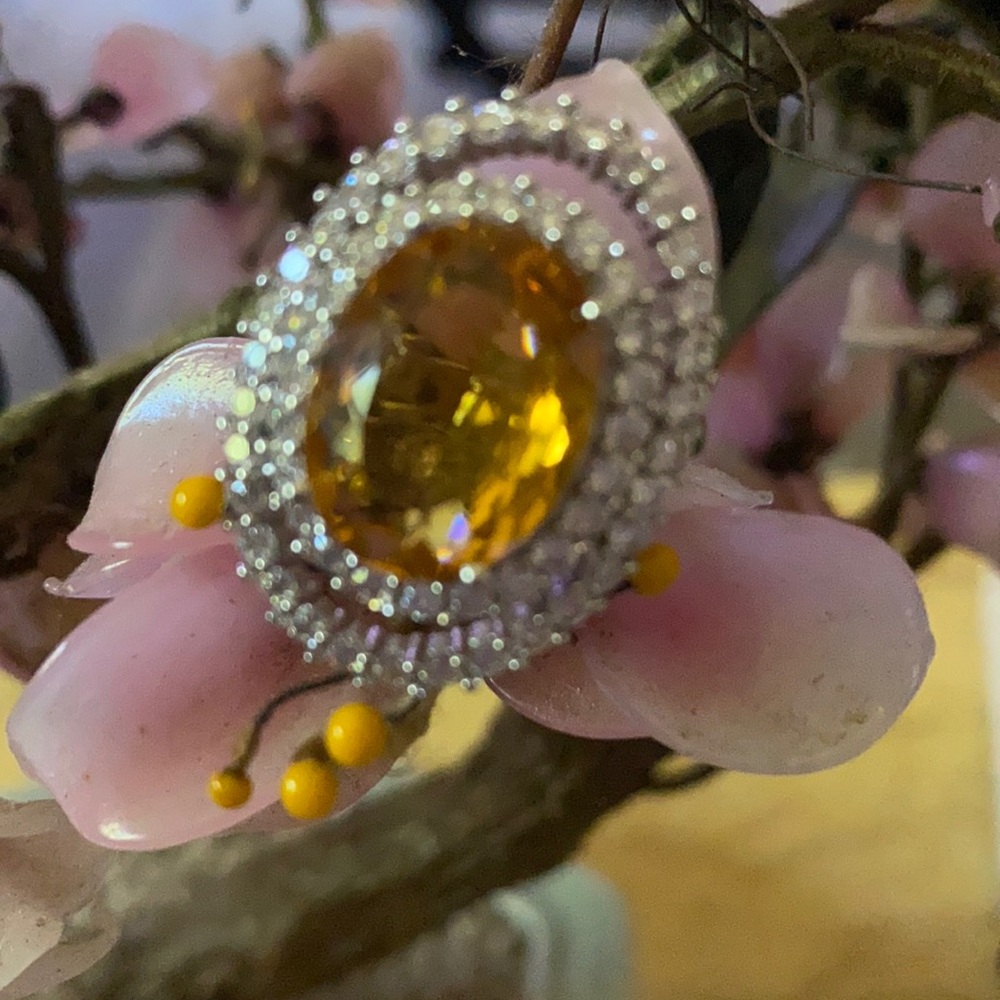 Vintage 925 citron &white sapphire ring